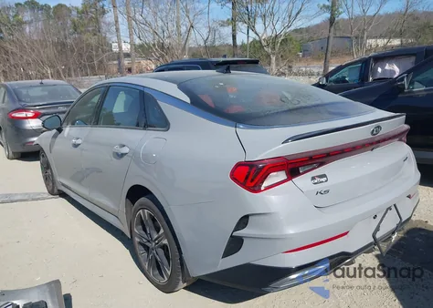 2021 Kia K5 Gt-Line z USA, uszkodzony, nr VIN 5XXG64J23MG061318